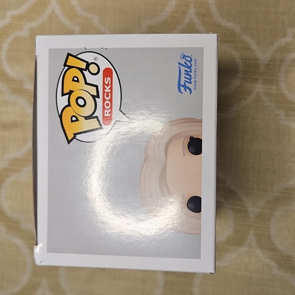 Funko Pop! Rocks BLACKPINK Rosé Figure NIB - Picture 5 of 6